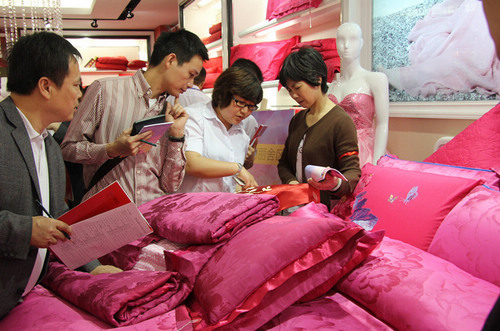 Ҽ2012ﶬa(chn)Ʒӆ؛(hu )528e