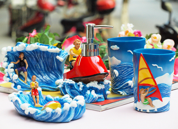 �Ҿ���Ʒ15�����(sh��)֬�lԡ�׼�