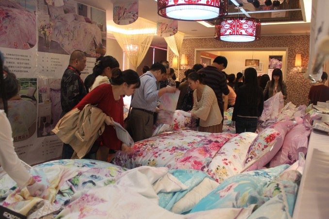 2013ϷƷ^(gu)Ј(chng)I(yng)N(xio)