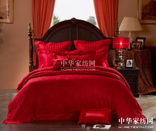 �Ӊ�(m��ng)�R����ĸ�Ĺ�����������ɫ�����Ӱ