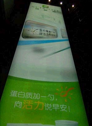 \I(yng)N(xio)L(fng)܇(ch)Ʒƴˆ