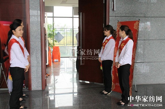 Ϸж32dػݹAM(mn)Ļ