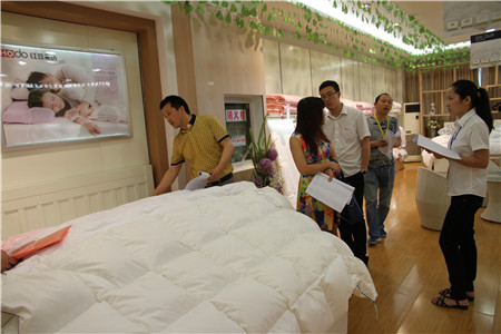 HOdotҼ2015ﶬƷӆ؛(hu )AM(mn)ɹ