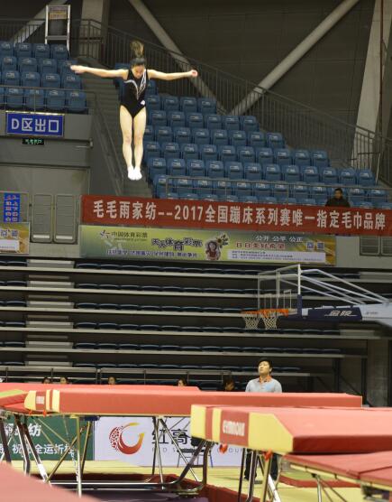 ëëҼȫĴϵِ\(dng)ëŮ