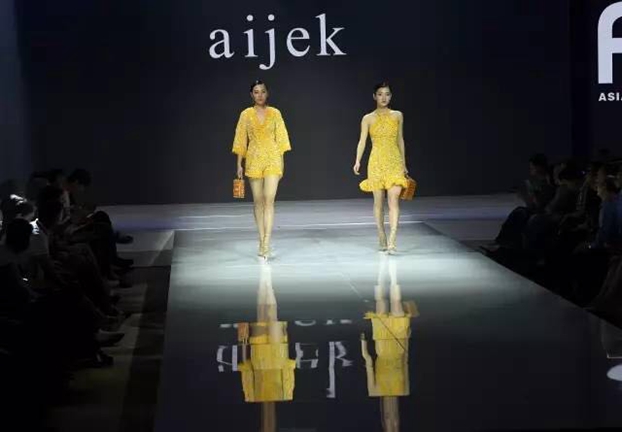 ˼ޕr(sh)¸߶ȡ2017ޕr(sh)(lin)ϕ(hu )Ї(hu )ں_(ki)